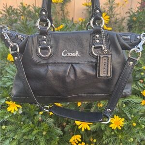 Vintage Coach Ashley Satchel in Black Leather
